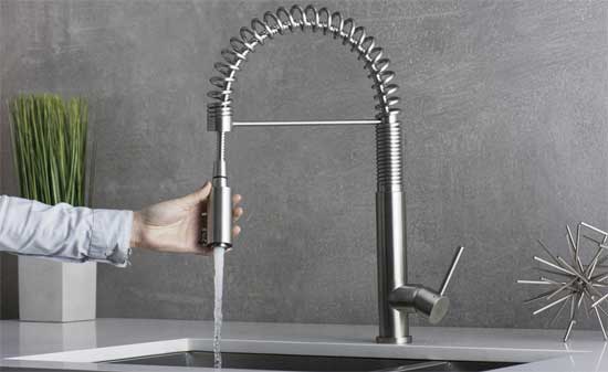 Dax Pull-Down Kitchen Faucet